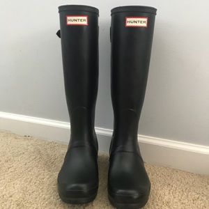 Hunter Boots (adjustable calf)